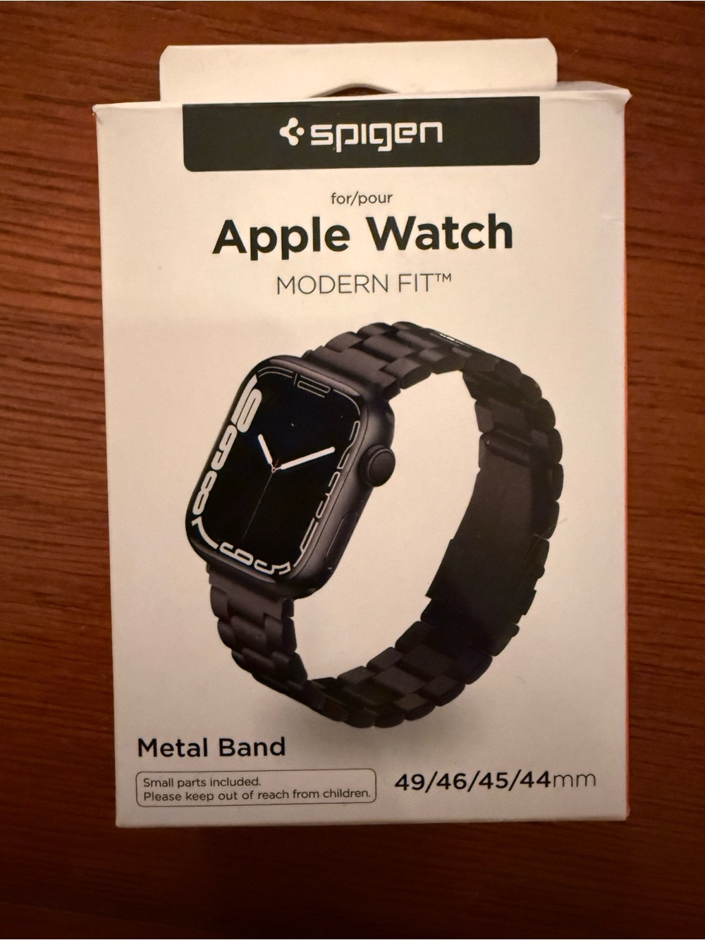 Spigen Modern Fit Stainless Steel Apple Watch Band – Black